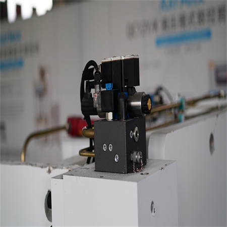 آلة ثني الصفائح المعدنية CNC الهيدروليكية الصحافة الفرامل مع E21 للبيع