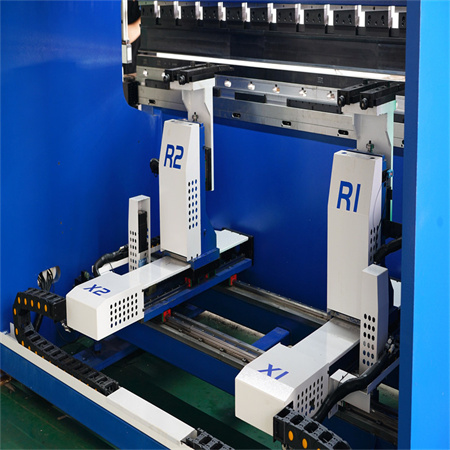 آلة الانحناء AMUDA 130T-4000 CNC آلة ثني الفرامل الهيدروليكية مع Delem DADA66T و ISO