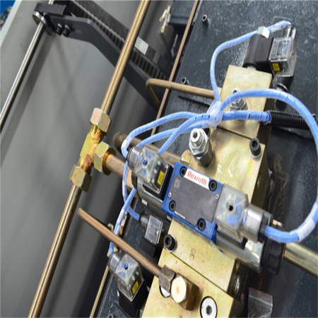 الصين Ermak 100Ton / 3200 لوحة آلة الانحناء الهيدروليكية ورقة الأفقي nc الكهربائية الهيدروليكية الصحافة الفرامل
