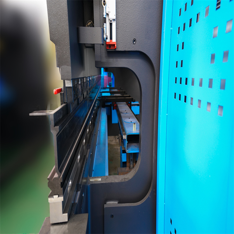 مكبس هيدروليكي آمن باستخدام الحاسب الآلي 250 طن لثني الصفائح المعدنية الفولاذية