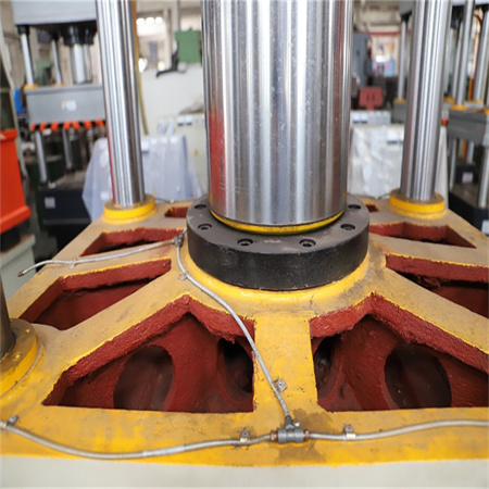 100 طن آلة تصنيع الصلب تشكيل الصحافة الهيدروليكية